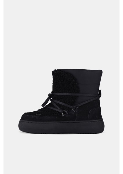 Merrill Basic Kız Çocuk Siyah Outdoor Bot fiyatları