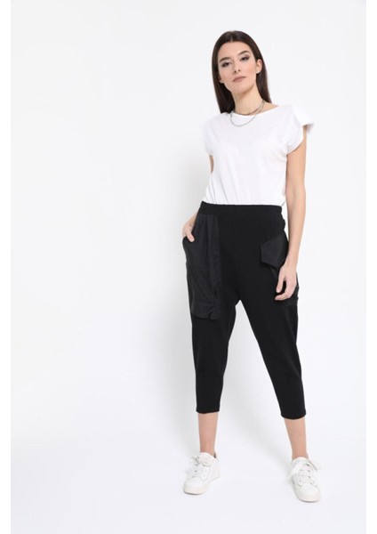 Kadın Paraşüt Cepli Paçası Pensli Pantolon