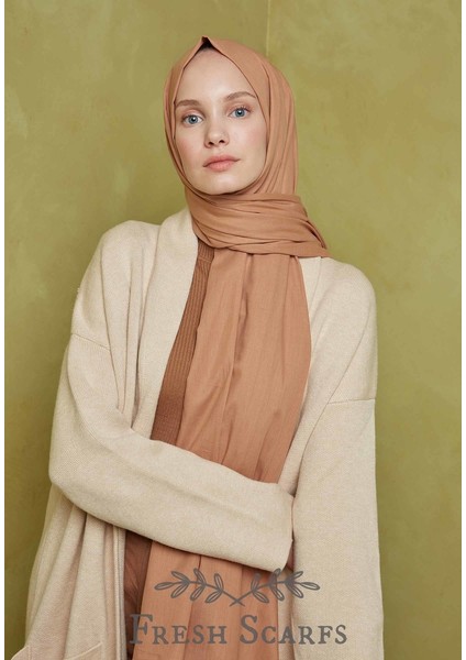 Ice Cream Scarf Karamel