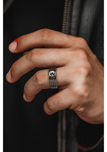 Erkek Gümüş Yüzük - Kral Zincirli Ay Yıldız Işlemeli Erkek Yüzük modelleri