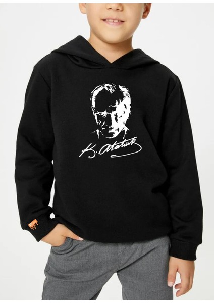 Pamuklu Özel Tasarım Atatürk Baskılı Siyah Sweatshirt