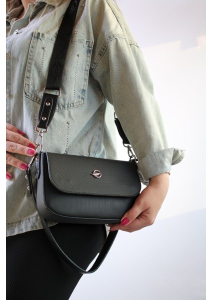 Günlük Kullanıma Uygun 5 Bölmeli 2 Askılı Şık Kadın Omuz Çantası 23CM-14CM