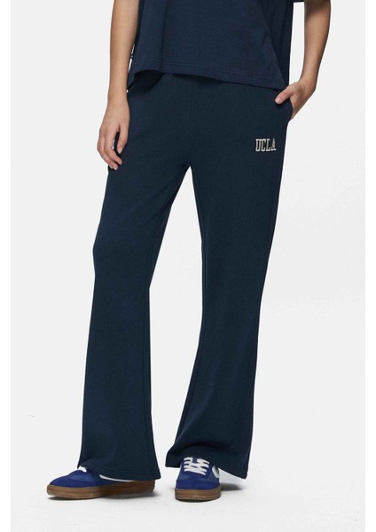 DAPHNE Lacivert Nakışlı Standard Fit Kadın Eşofman Alt fiyatları