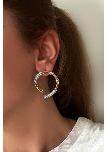 Bones And Diamonds Altın Kaplama C Tipi Kadın Çivi Küpe modelleri