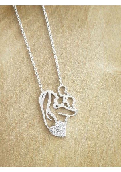 Anne Bebek Gümüş Kolye
