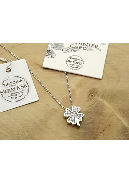 Swarovski Taşlı Yonca Gümüş Kolye