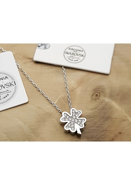 Swarovski Taşlı Yonca Gümüş Kolye fiyatları