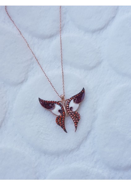 Mineli Kelebek Gümüş Kolye