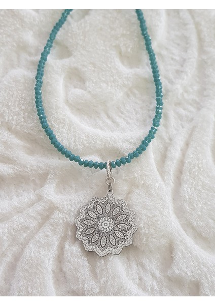 Kristal Kesim Doğaltaş Tasarım Gümüş Kolye