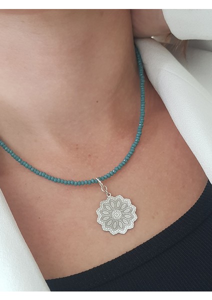 Kristal Kesim Doğaltaş Tasarım Gümüş Kolye fiyatları