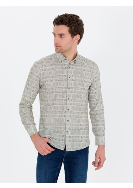 Erkek Haki Slim Fit Uzun Kollu Gömlek 50265455-VR027 fırsatları