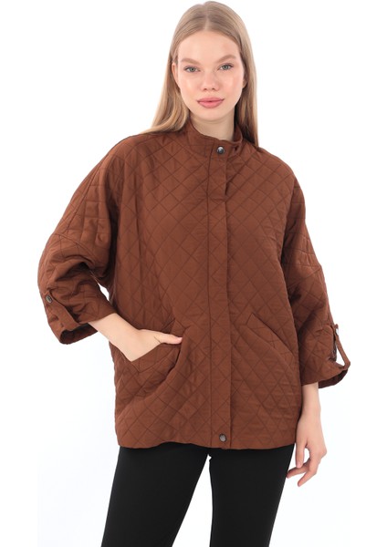 Kadın Cepli Oversize Fermuarlı Içi Astarlı Kapitone Mont
