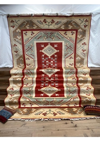 El Dokuma Milas Halı - 371 X 255