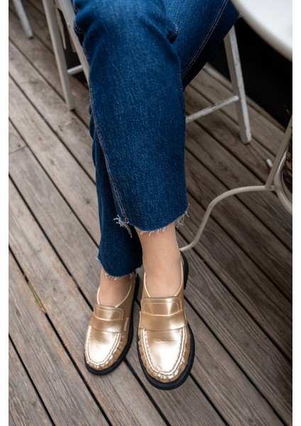 Montero Gold Bant Detaylı Kırışık Örme Dikişli Kadın Makosen fiyatları