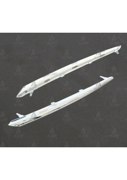 2013-2015 Toyota Aurıs Ön Panjur Nikelaj Çıtası Sağ Oem No: 53121-02150
