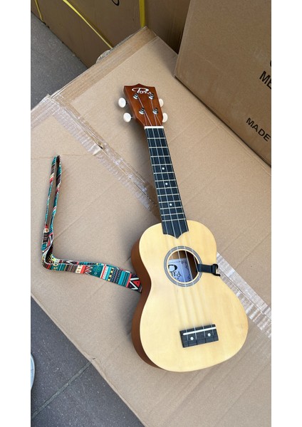 3M Music Ukulele Askısı