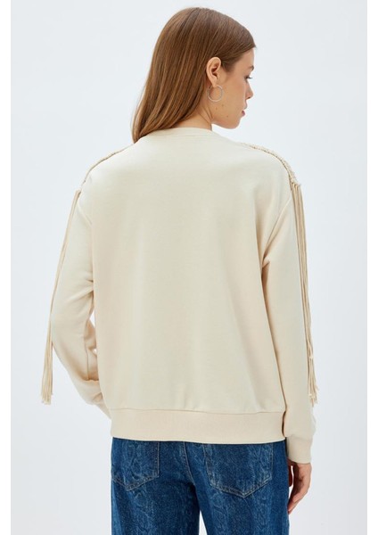 Kadın Püsküllü Sweatshirt Kroşe Detaylı Üç Iplik Yuvarlak Yaka Uzun Kollu 5WAK10131EK
