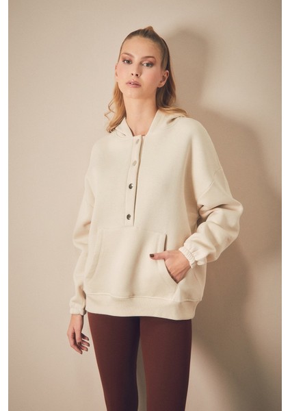 Çıtçıtlı Kanguru Cepli Kapüşonlu Sweatshirt