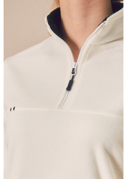 Basic Yarım Fermuarlı Dik Yaka Polar Sweatshirt fırsatları