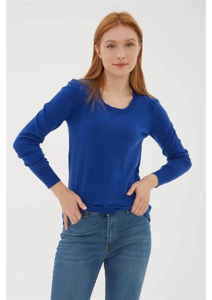 24K0779K1 Kadın U Yaka Kazak modelleri