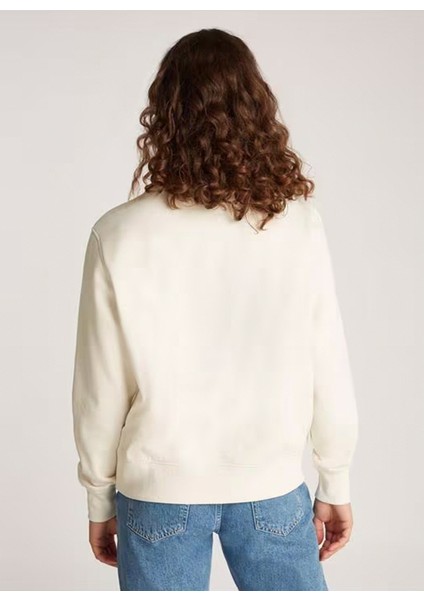 Yuvarlak Yaka Baskılı Beyaz Kadın Sweatshırt Instıtutıonal Graphıc Reg Cn fırsatları