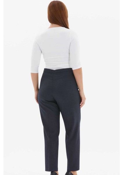 Normal Bel Normal Lacivert Kadın Pantolon 24KSL5319-BB fırsatları