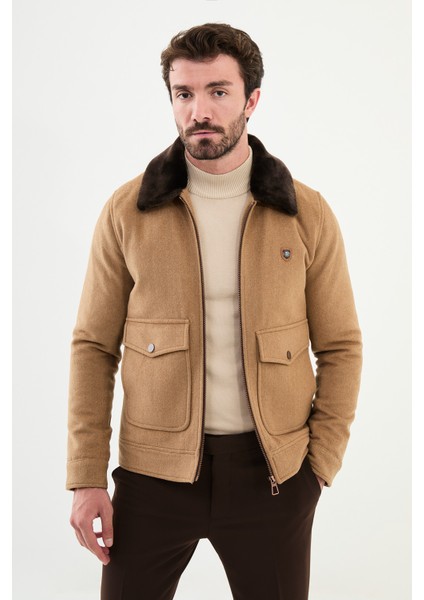 Desenli Kamel Slim Fit Torba Cep Kürklü Yaka Yün Erkek Mont