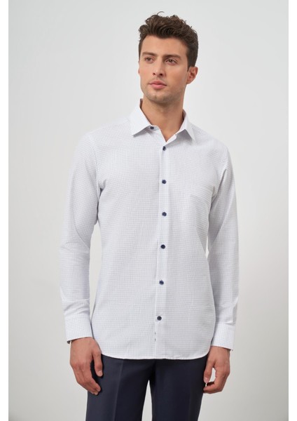 Beyaz Uzun Kol Kareli Desen Bez Ayağı Sert Yaka Cepli Pamuklu Classic Comfort Fit Gömlek 1004245158 indirimleri