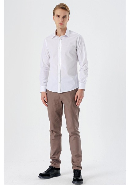 Beyaz Uzun Kol Filafil Desen Filafil Sert Yaka Cepsiz Pamuklu Basic Slim Fit Gömlek 1004245008 fiyatları