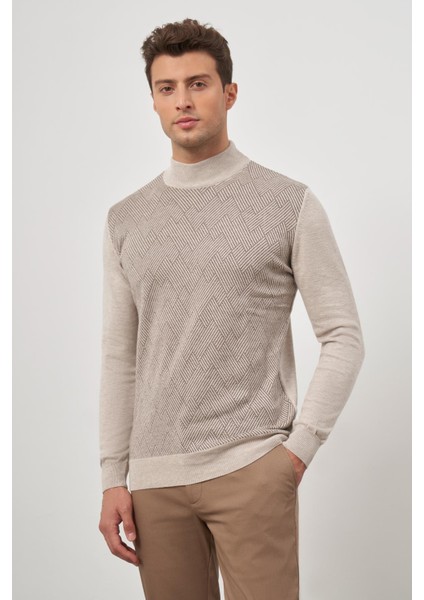 Bej Uzun Kol Kendinden Desenli Örme Yarım Balıkçı Yaka Classic Comfort Fit Triko 1012245159