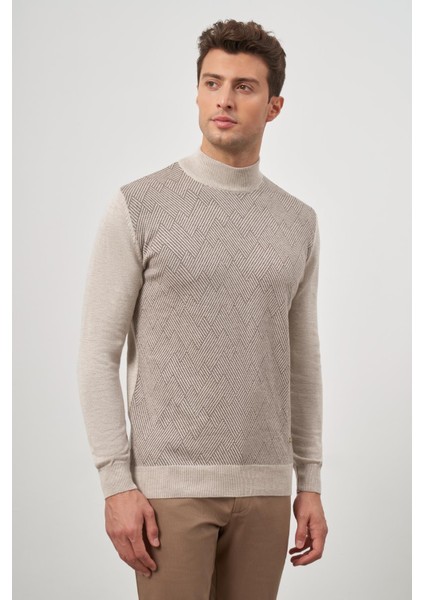 Bej Uzun Kol Kendinden Desenli Örme Yarım Balıkçı Yaka Classic Comfort Fit Triko 1012245159 modelleri