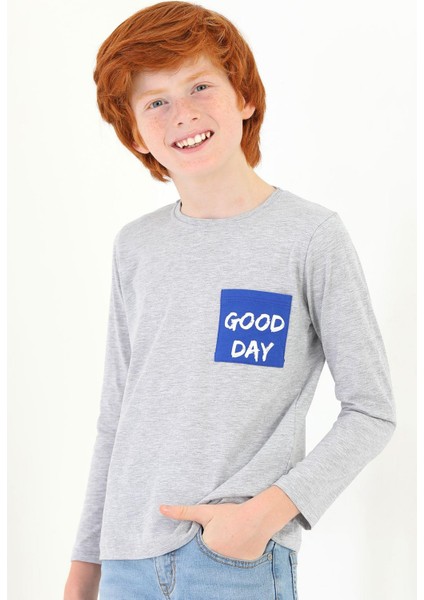 Erkek Çocuk Ön Cepli Good Day Baskılı Uzun Kollu Tshirt