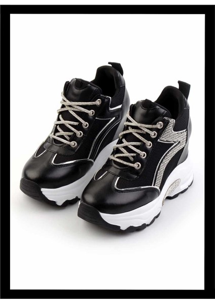 Siyah Kadın Sneaker K01026300209