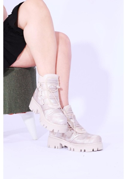 Moda Bağcıklı Bej Kadın Bot