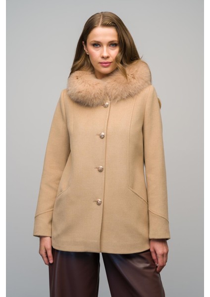 Yakası Çıkabilir Kürklü Düğme Kapamalı Kısa Kaşmir Kaban A.kamel 3061-TK