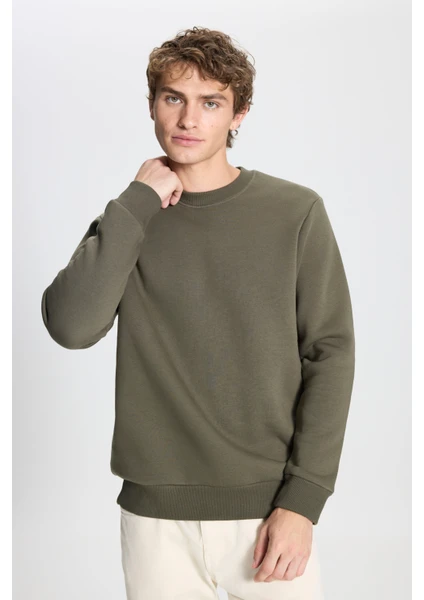 AC&Co / Altınyıldız Classics Erkek Haki Standart Fit Normal Kesim Içi Polarlı 3 Iplik Bisiklet Yaka Pamuklu Sweatshirt