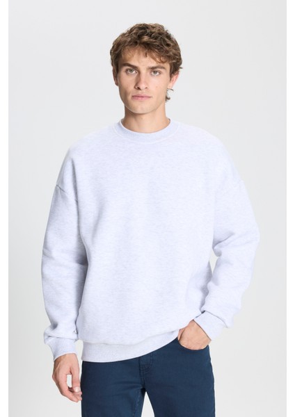 Erkek Kar Melanj Standart Fit Normal Kesim Içi Polarlı 3 Iplik Bisiklet Yaka Sweatshirt