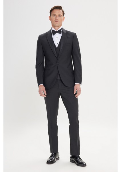 ALTINYILDIZ CLASSICS Erkek Siyah Slim Fit Dar Kesim Kırlangıç Yaka Klasik Düz Yelekli Smokin Takım