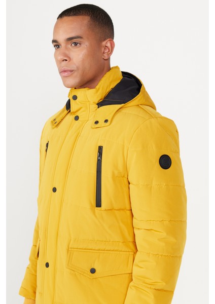 Erkek Sarı Standart Fit Normal Kesim Dik Yaka Soğuk Geçirmez Outdoor Kaban