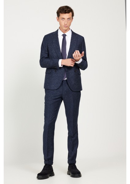 ALTINYILDIZ CLASSICS Erkek Lacivert Slim Fit Dar Kesim Kırlangıç Yaka Tweet Desenli Yünlü Kruvaze Takım Elbise
