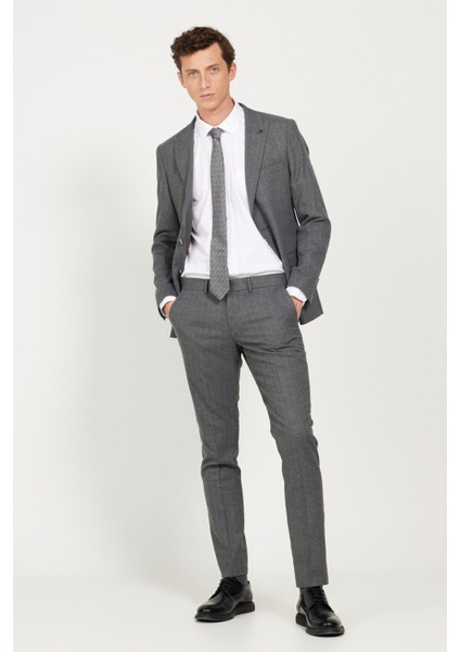 ALTINYILDIZ CLASSICS Erkek Koyu Gri Slim Fit Dar Kesim Kırlangıç Yaka Çizgili Takım Elbise modelleri