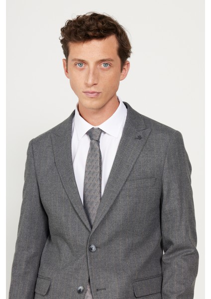 ALTINYILDIZ CLASSICS Erkek Koyu Gri Slim Fit Dar Kesim Kırlangıç Yaka Çizgili Takım Elbise fırsatları