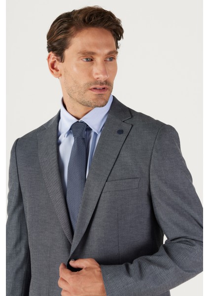 ALTINYILDIZ CLASSICS Erkek Antrasit Slim Fit Dar Kesim Mono Yaka Armürlü Klasik Takım Elbise modelleri