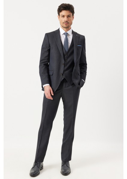 ALTINYILDIZ CLASSICS Erkek Koyu Lacivert Slim Fit Dar Kesim Mono Yaka Kuş Gözü Desenli Yelekli Takım Elbise
