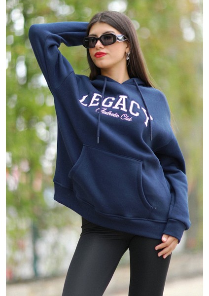 Kadın Lacivert Legacy Nakışlı Oversize Kapüşonlu Kanguru Cep Şardonlu 3İp Sweat - 2535