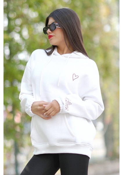 Beyaz Nakış Detaylı Kapüşonlu Oversize Kadın Sweatshirt Kanguru Cepli Pamuk Karışımlı Hoodie - 25105