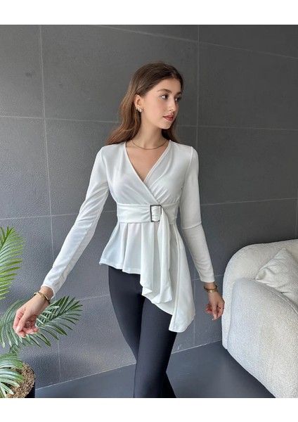 Asimetrik Kesim Kemer Detaylı Bluz fiyatları