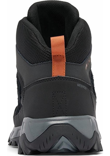 YM8651_010 Strata Trail Mid Wp Erkek Kısa Bot modelleri