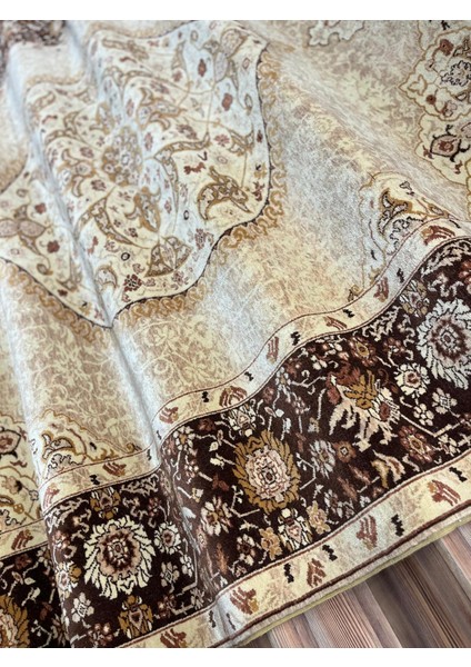 El Dokuma Uşak Halı - 257 X 347 modelleri