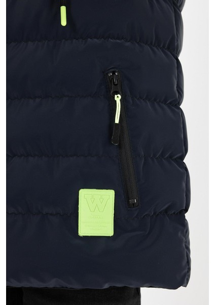 Lacivert Erkek Çocuk Çıkartılabilir Kapüşonlu Şişme Deri Karışımlı Kumaş Mont&kaban indirimleri